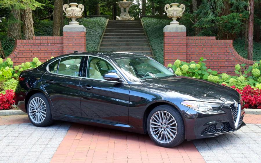 Alfa Romeo Giulia Ti Lusso Q4 (NA) '2017